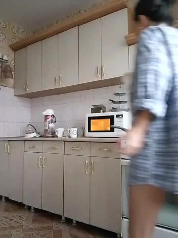 KONFETKAA-1 Adult Chat August 9, 2025