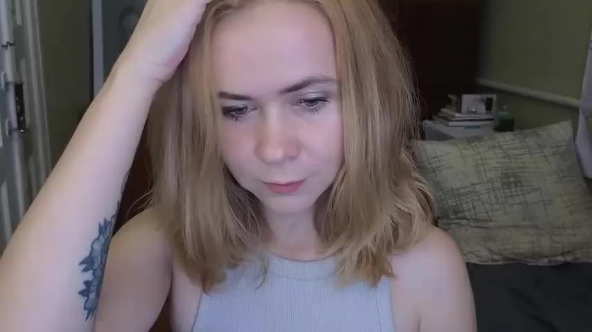 Riley_Roo Adult Chat August 9, 2025