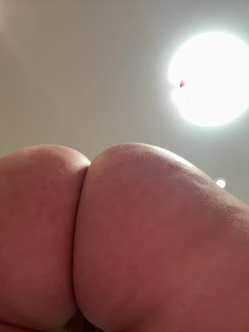 LindaRoyz Adult Chat August 9, 2025