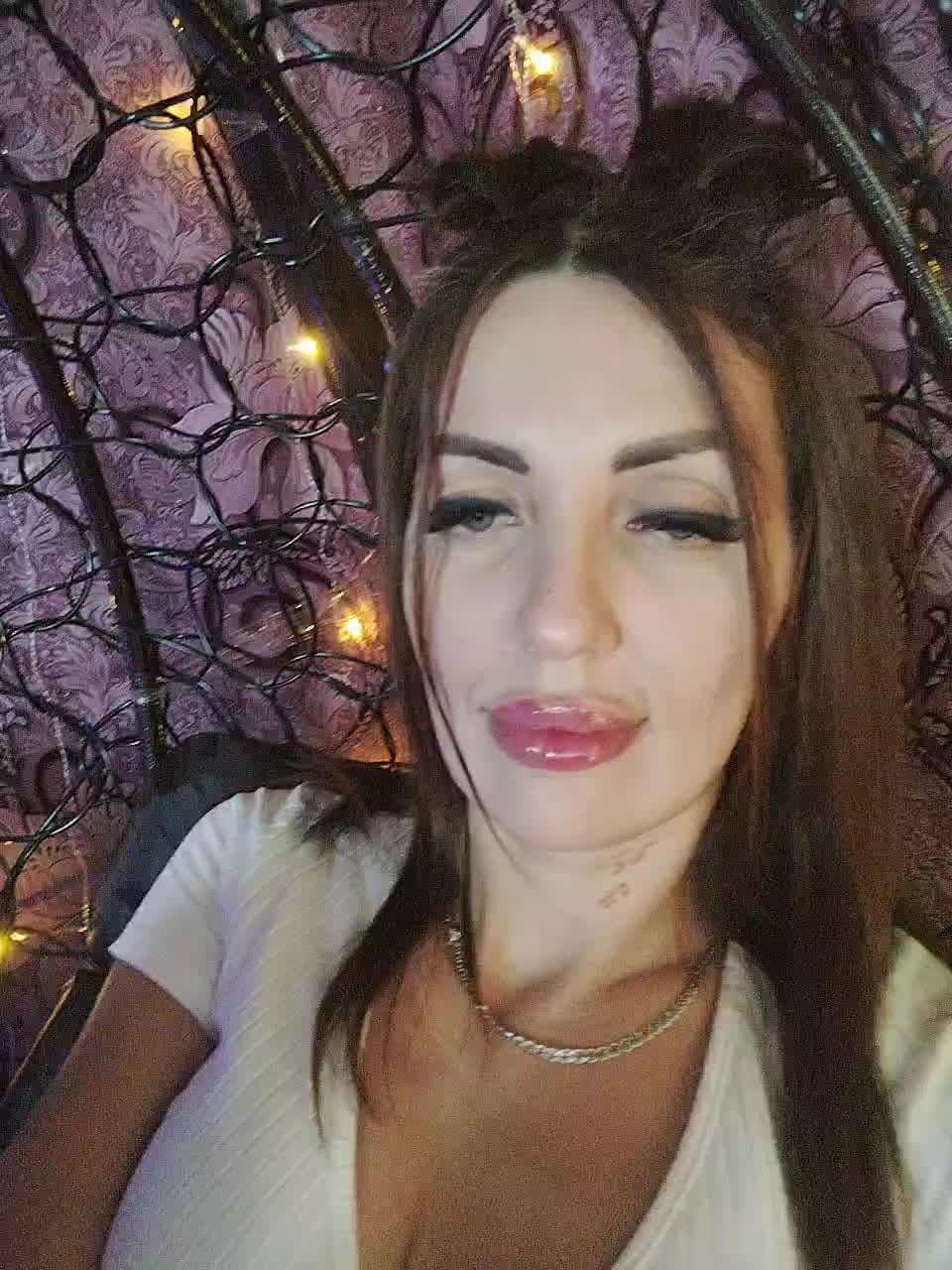 SexyKitty75-1 Adult Chat August 9, 2025