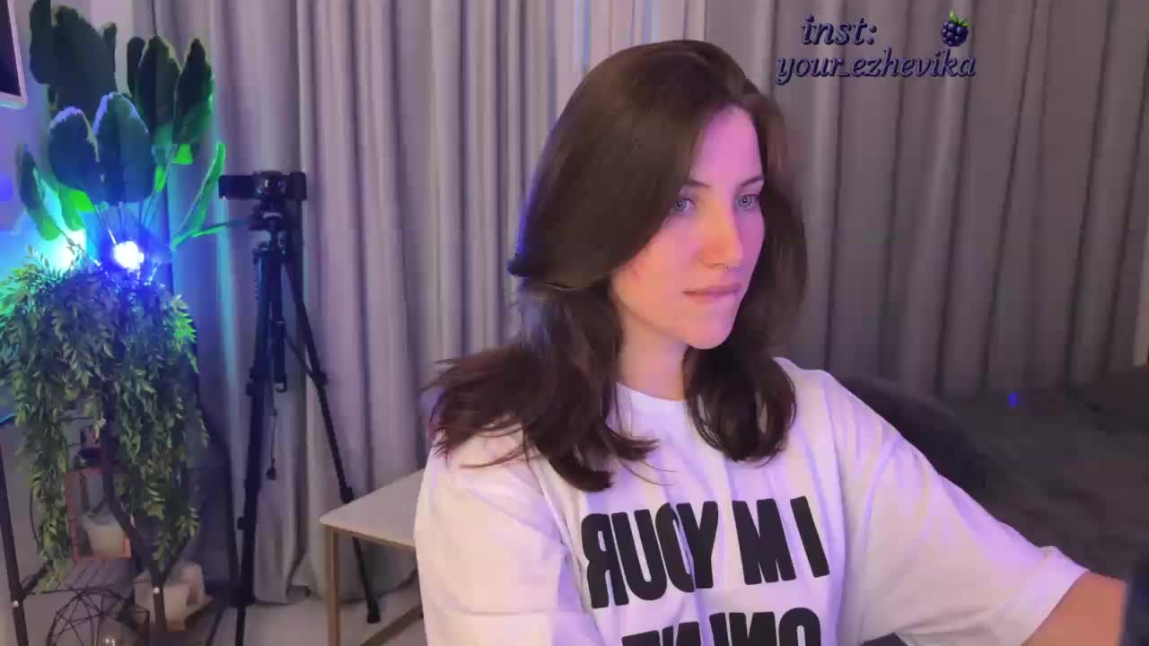 EzheVika Adult Chat August 10, 2025