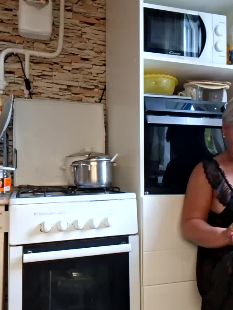 murr-kitty Adult Chat August 10, 2025