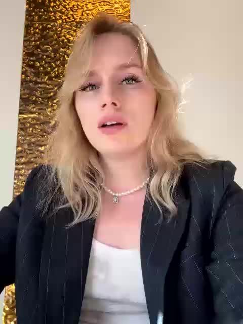 MissAlis Adult Chat August 10, 2025