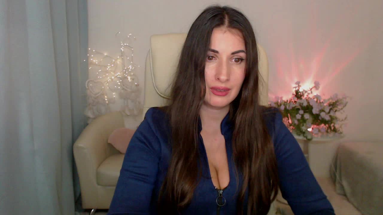 MaryMalory11 Adult Chat August 10, 2025