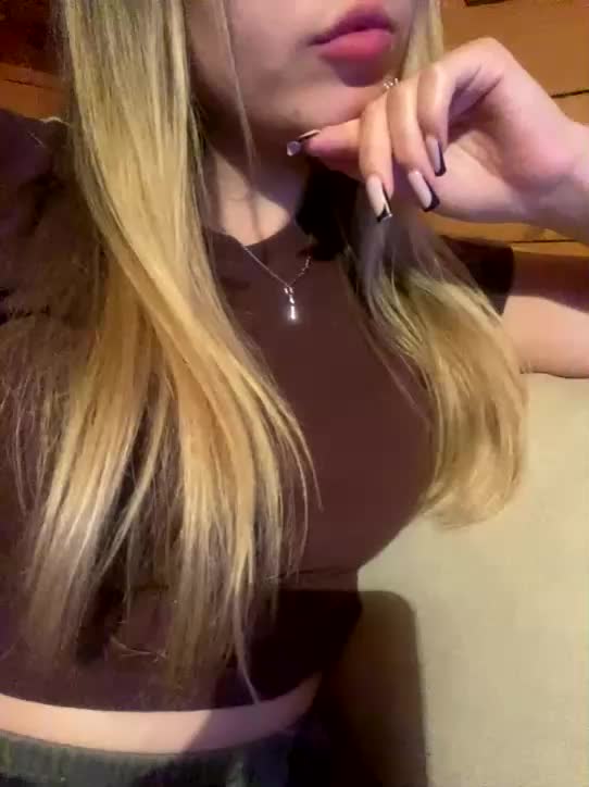 JULIE21 Adult Chat August 10, 2025