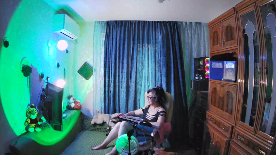 Infodar Adult Chat August 10, 2025