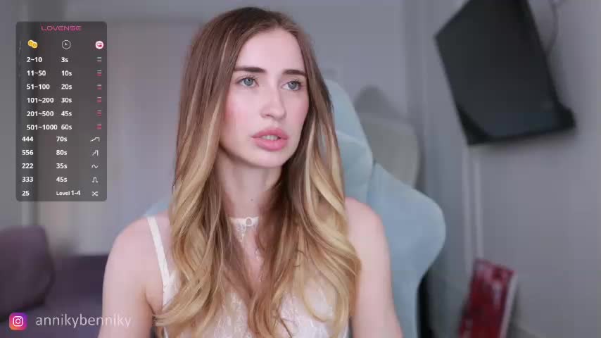 Coconutkitty Adult Chat August 10, 2025