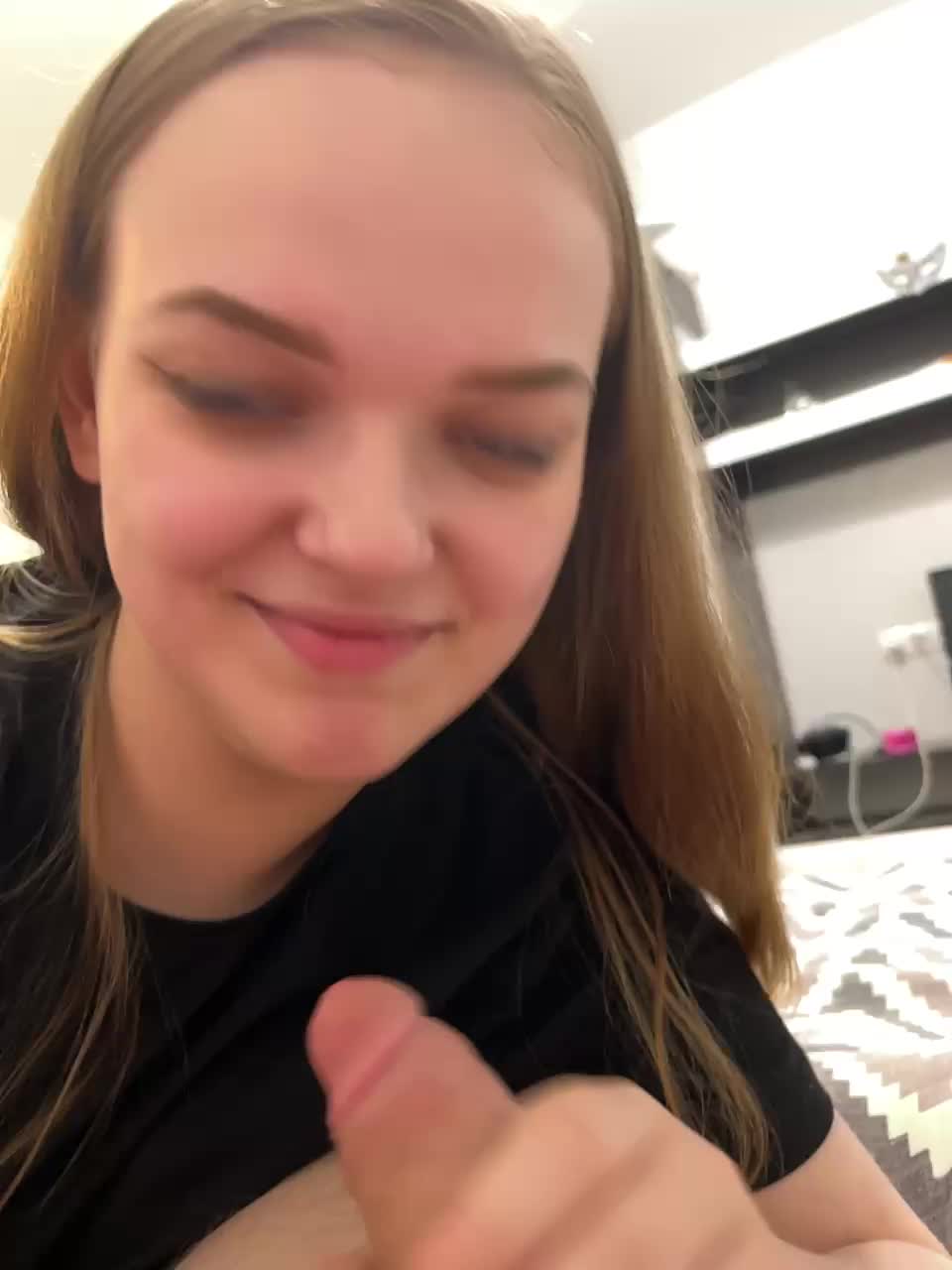 sweet1squirt Adult Chat August 10, 2025