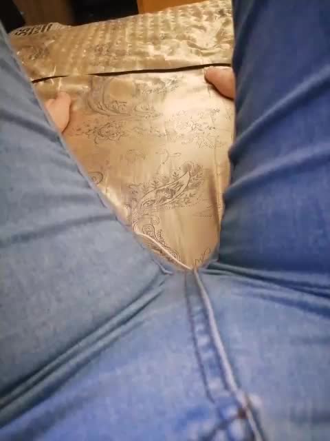 -Tiffany- Adult Chat August 10, 2025