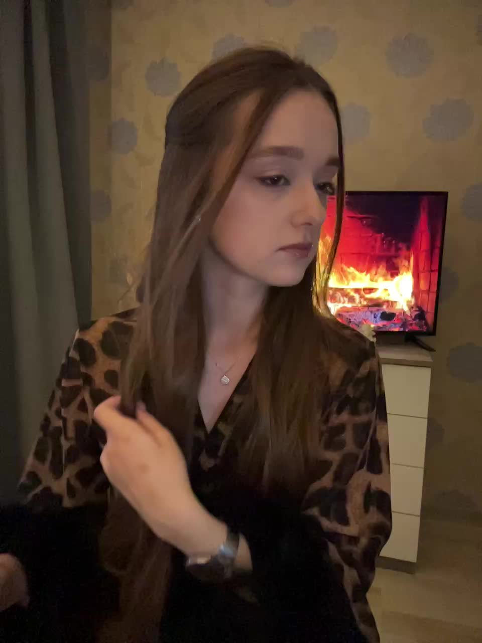 YMNICHKA Adult Chat August 10, 2025