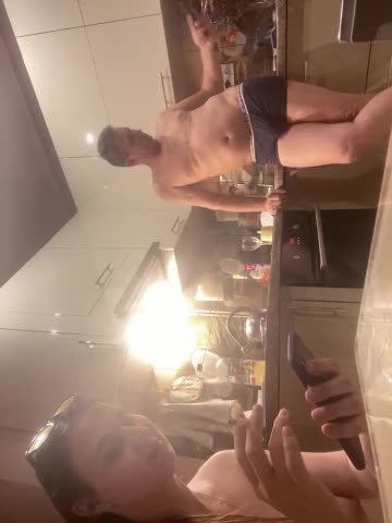 Flossy_Vettie Adult Chat August 10, 2025