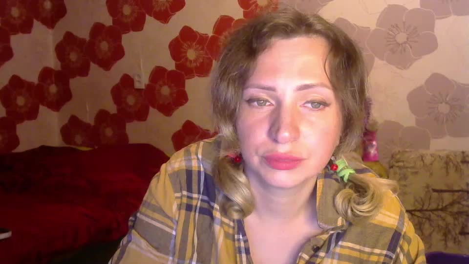 Queen_Daenerys Adult Chat August 10, 2025