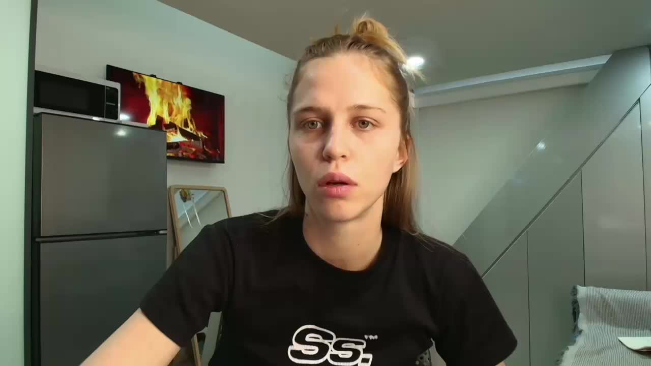 Littlemolly1 Adult Chat August 10, 2025