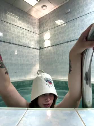 Girls-Leia Adult Chat August 9, 2025