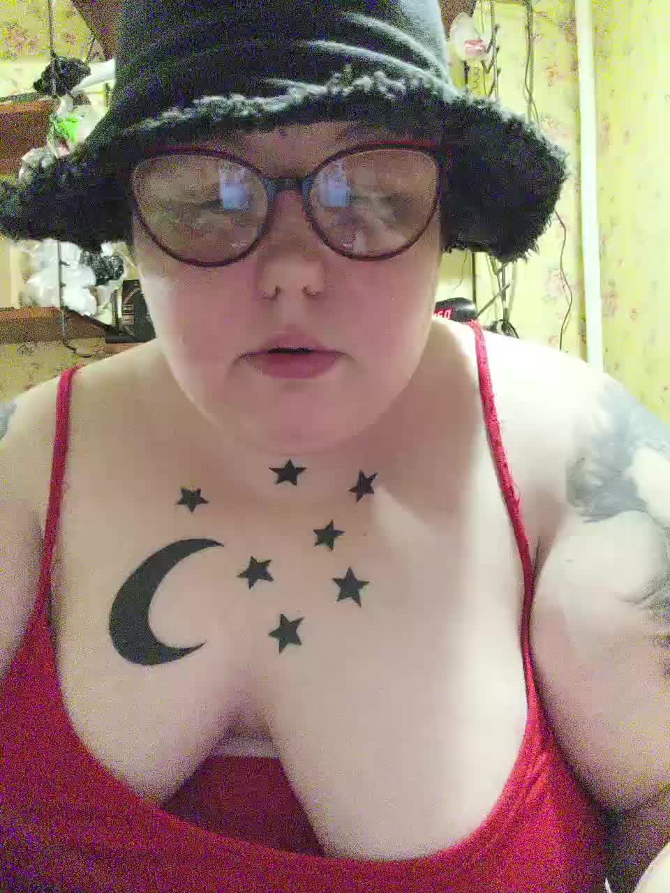 Svetlanka86 Adult Chat August 10, 2025