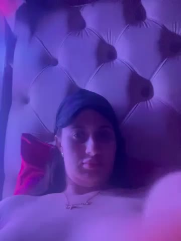 Flossy_Vettie Adult Chat August 10, 2025