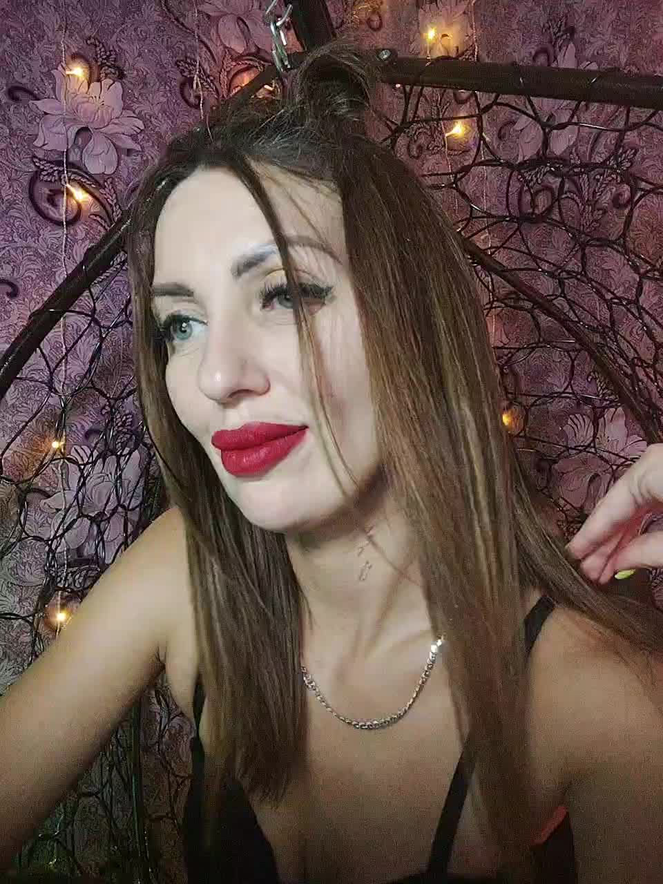 SexyKitty75-1 Adult Chat August 10, 2025