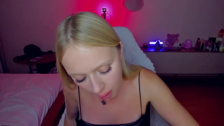 ElinOceanX Adult Chat August 10, 2025