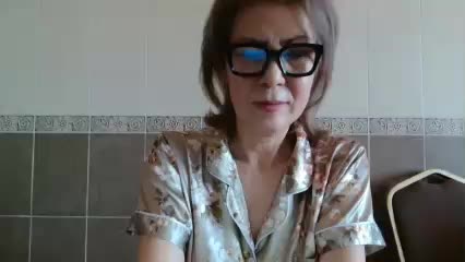 ElegantLady00 Adult Chat August 10, 2025