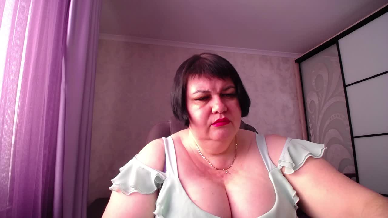 DianaLady Adult Chat August 10, 2025