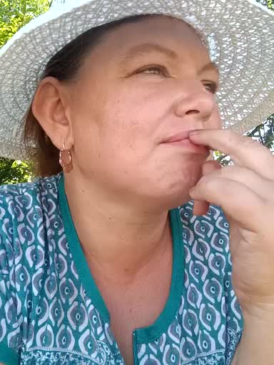 Raspberry_Rum Adult Chat August 10, 2025