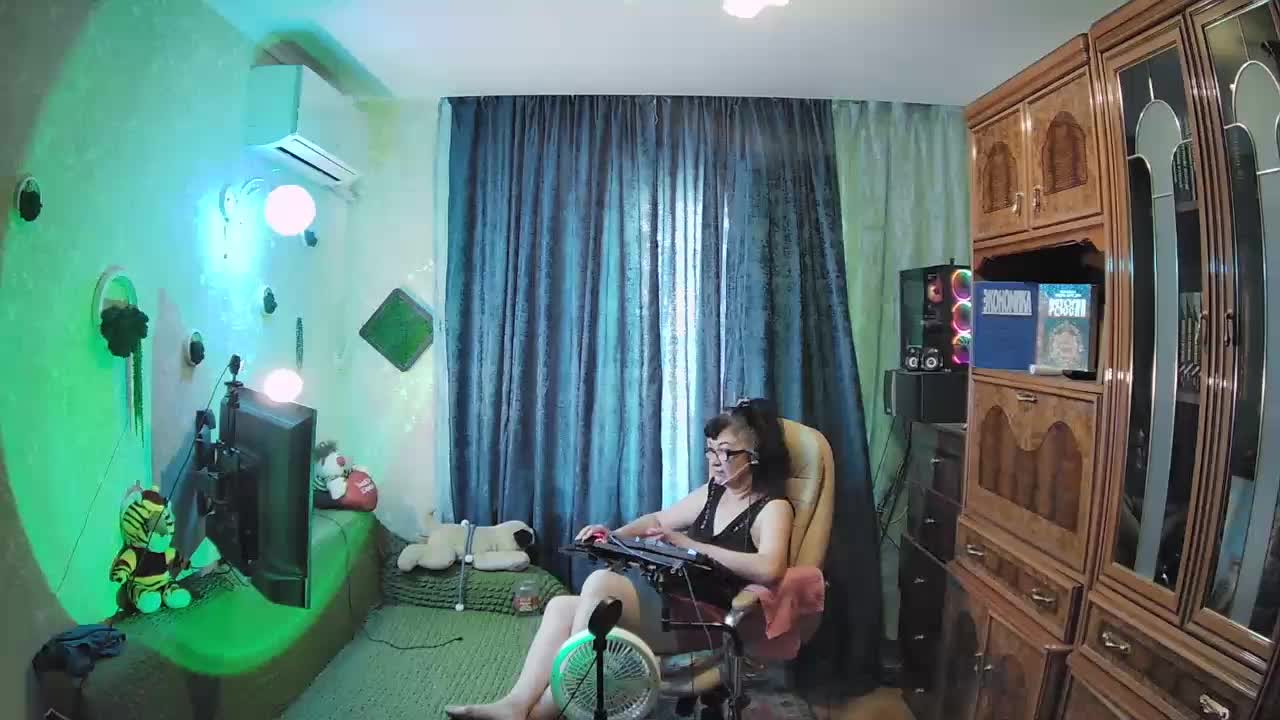 Infodar Adult Chat August 10, 2025