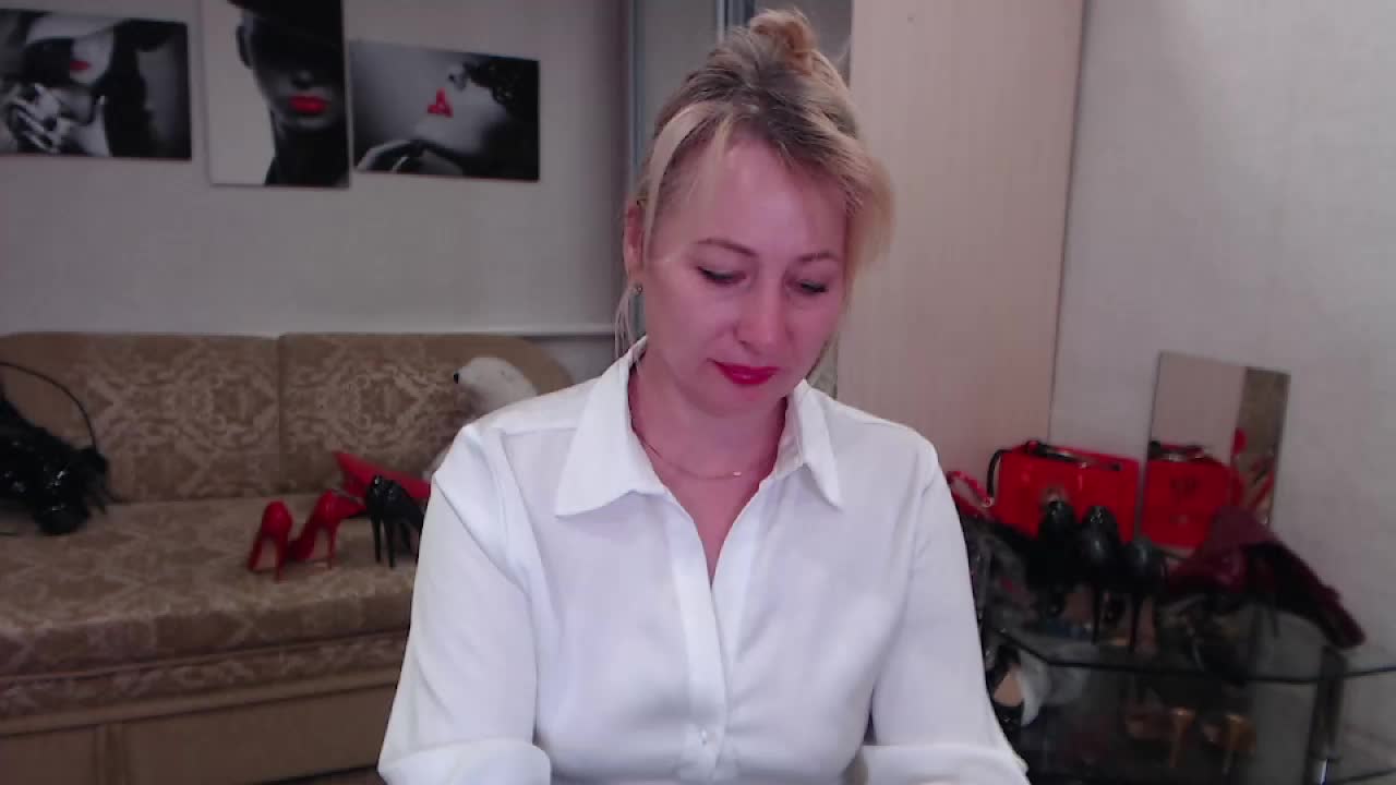 MistressMilfa Adult Chat August 9, 2025