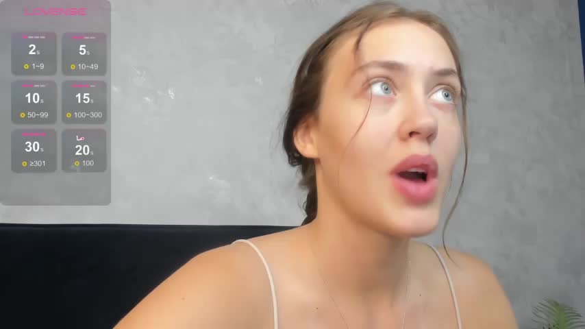 SaraMoren0 Adult Chat August 10, 2025