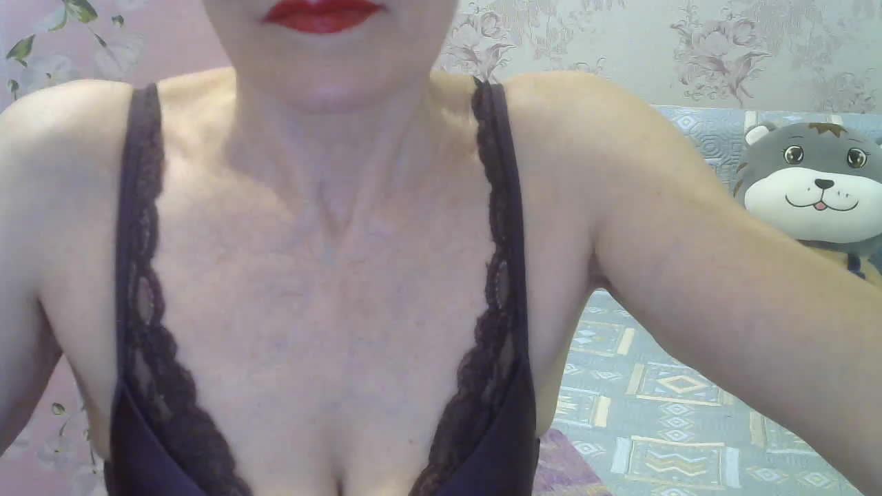 Red-Rose-777 Adult Chat August 10, 2025