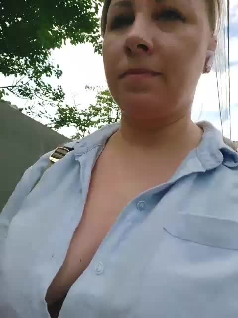 yuliia_3003 Adult Chat August 10, 2025