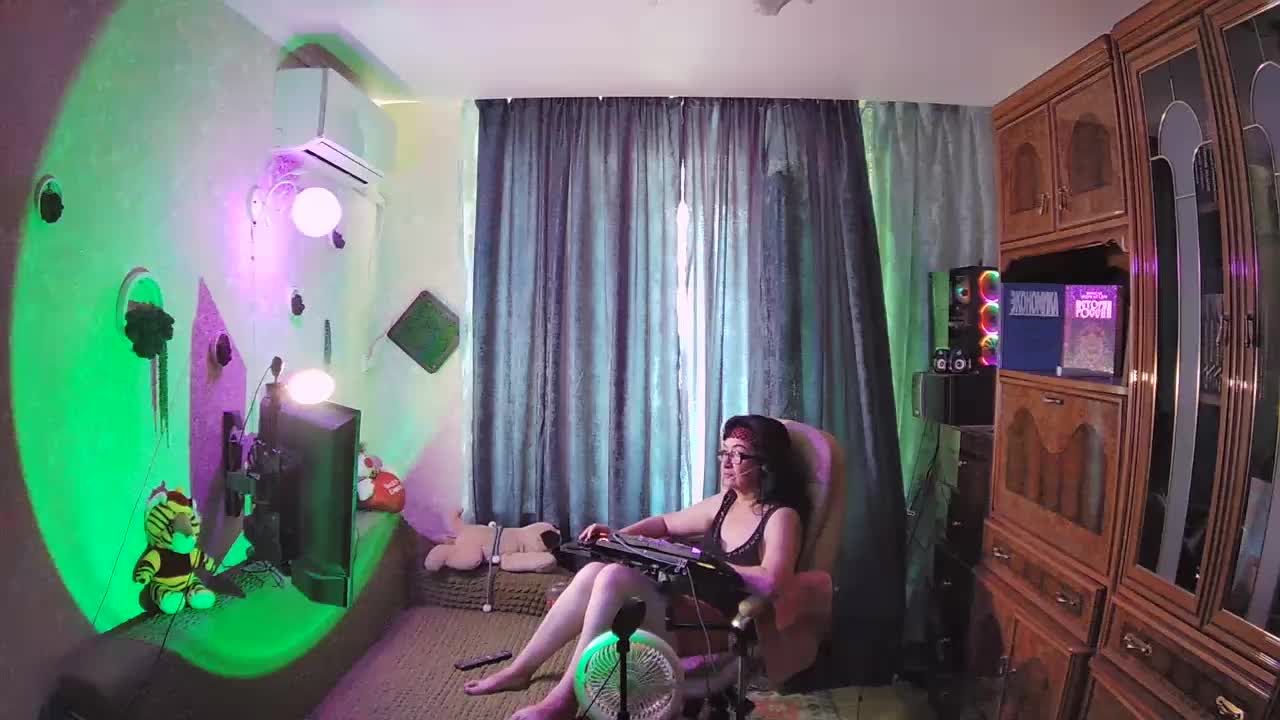 Infodar Adult Chat August 10, 2025