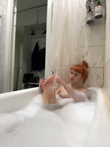 LindaRoyz Adult Chat August 10, 2025