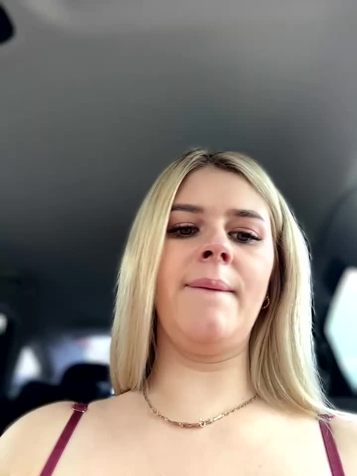 Love_Bri Adult Chat August 10, 2025