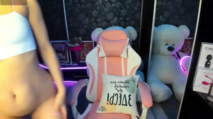 Queen_baby Adult Chat August 10, 2025