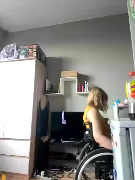 Kinesha Adult Chat August 10, 2025