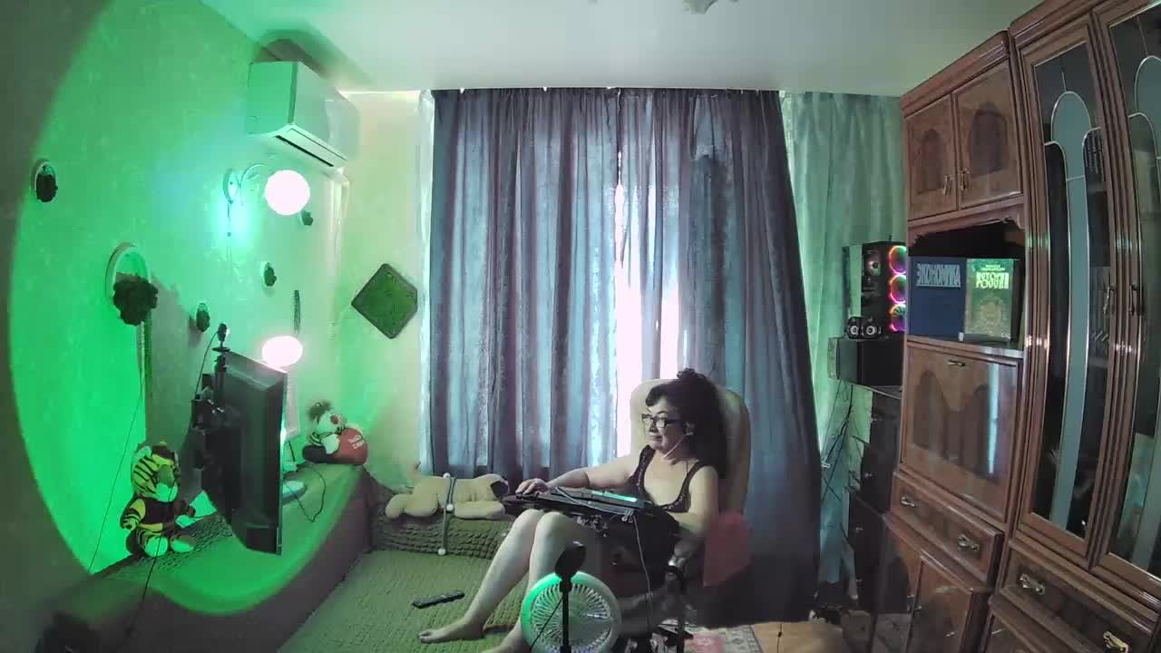 Infodar Adult Chat August 11, 2025