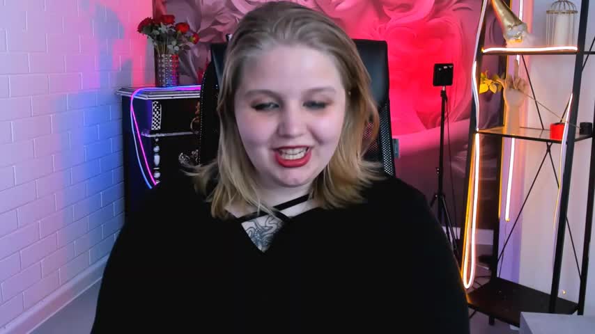 SladaDell Adult Chat August 11, 2025