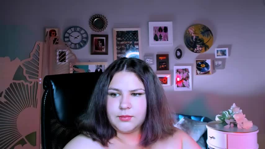 FlorenceAnderson Adult Chat August 11, 2025