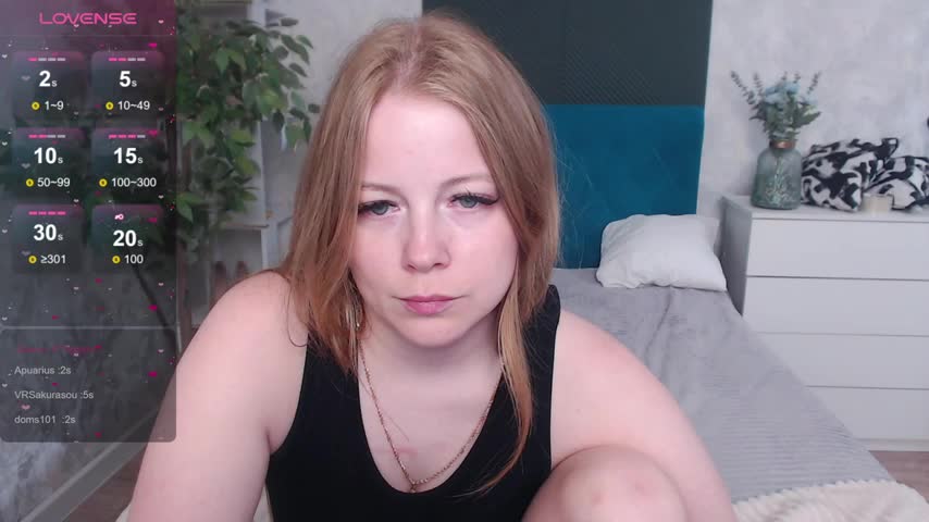 JennyyHot Adult Chat August 11, 2025