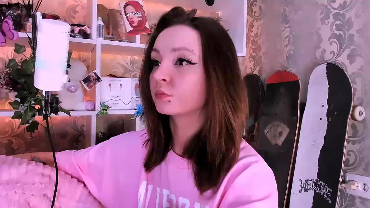 AsyaSweeet Adult Chat August 11, 2025