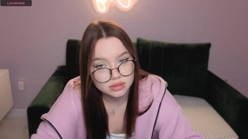 verkabelka Adult Chat August 11, 2025