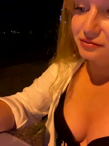 Lady__Maria Adult Chat August 11, 2025