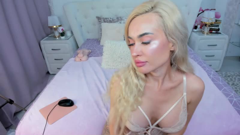 HottieSweetBritney Adult Chat August 11, 2025