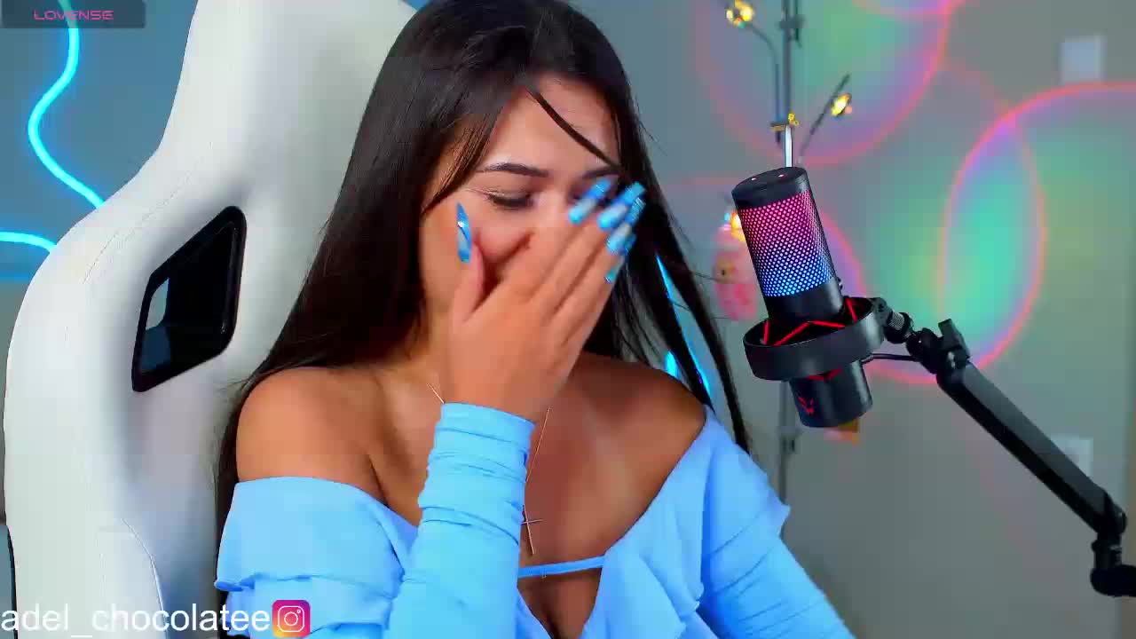 Alinka-chocolatee Adult Chat August 11, 2025