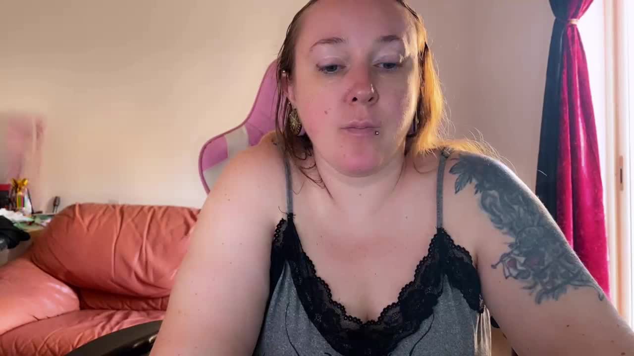 NylonQueen Adult Chat August 11, 2025