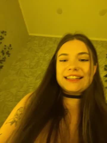 Vikki_toriya Adult Chat August 11, 2025