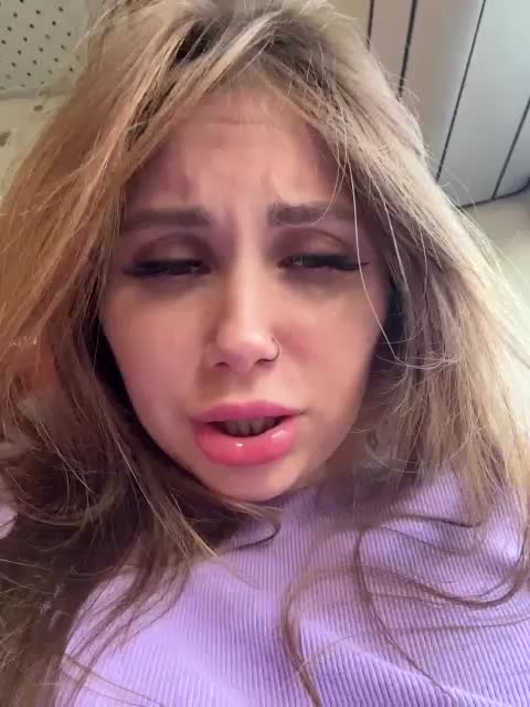 Girls-Leia Adult Chat August 11, 2025