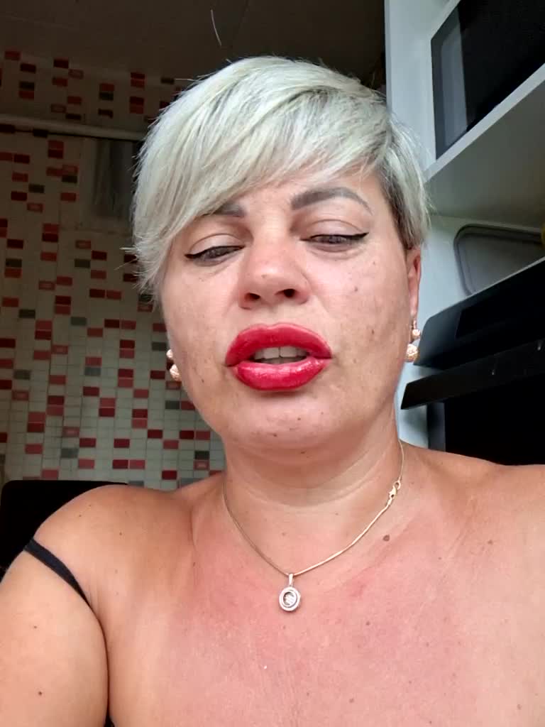 murr-kitty Adult Chat August 11, 2025