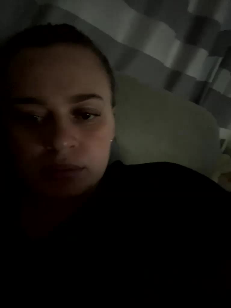 Chattie-Issy Adult Chat August 11, 2025