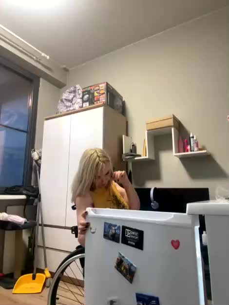 Kinesha Adult Chat August 11, 2025